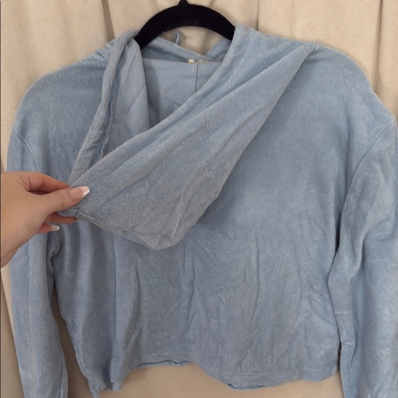 Light Blue Cropped Hoodie - Picture 4 of 6